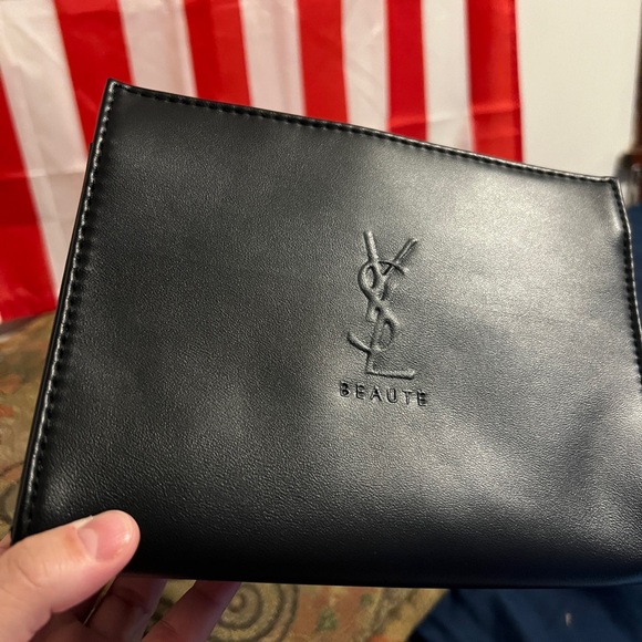 Yves Saint Laurent Black Beaute Clutch YSL - Picture 2 of 4